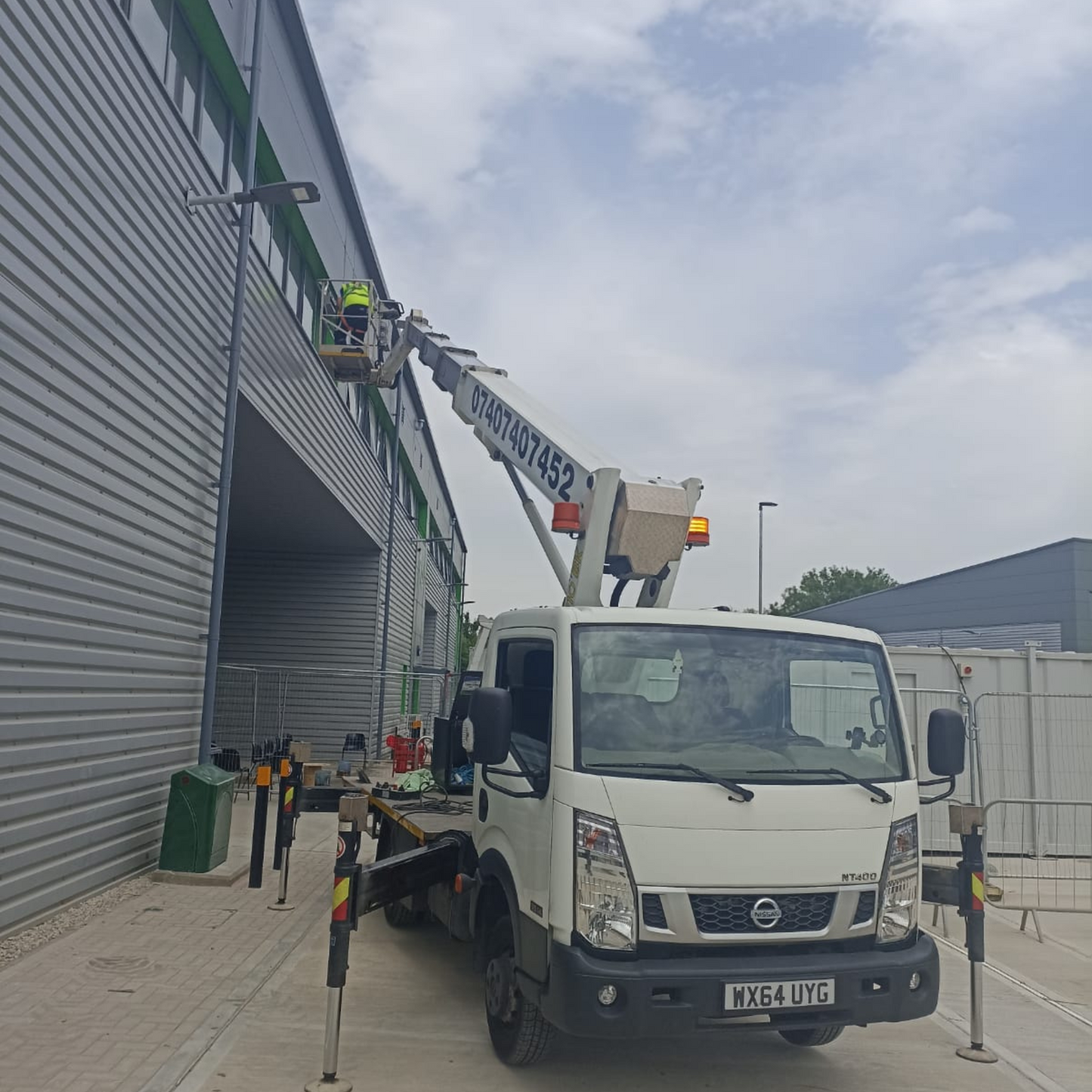 Extended Day - Cherry Picker Hire - 10 Hours